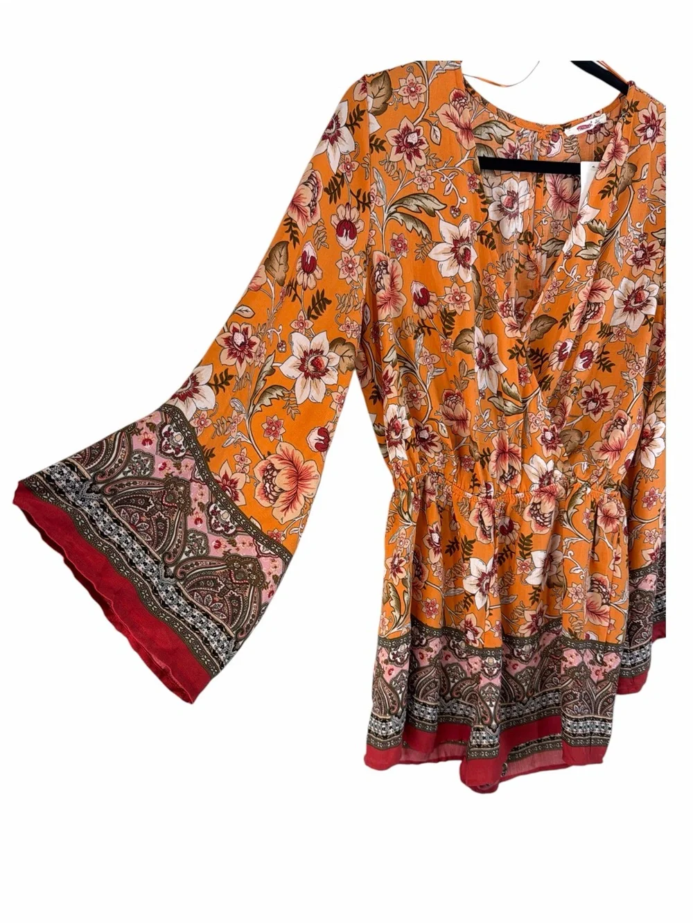Timing boho floral romper with bell sleeves Size Large NWT - Picture 4 of 5